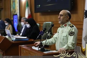 فرمانده نیروی انتظامی در صحن شورا بیان داشت از راه اندازی پلیس راه تهران بزرگ تا لزوم تجهیز کلانتری های پایتخت